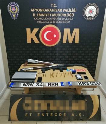 Paravan Şirket Kurup 10 Milyon Lira Dolandırdılar
