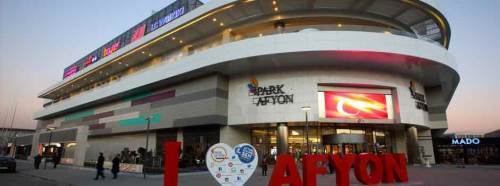 Park Afyon kapılarını güvenli alışverişe açtı