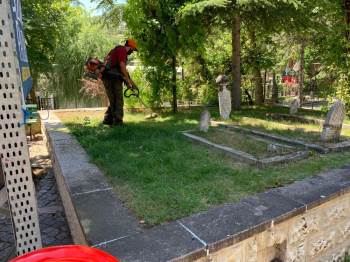 Park Ve Bahçelerde Bayram Hazırlığı
