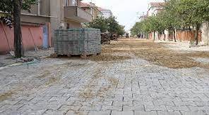 Parke taşı ile yol kaplama işi ve taş duvar imalatı yaptırılacaktır