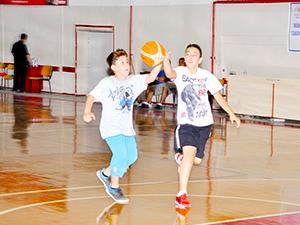 Parkede dev yürekler