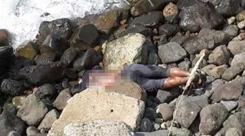 PARMAKLARI KESİLMİŞ AYAKLARI BAĞLI