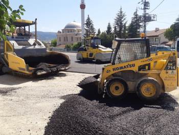 Parmakören Mahallesi’Nde Asfalt Çalışması
