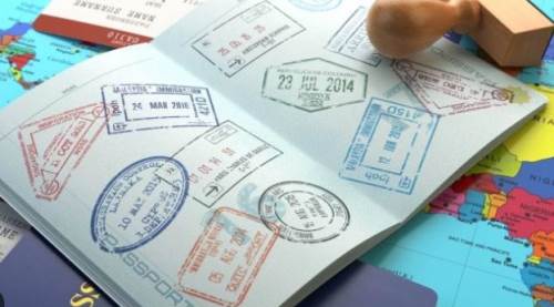 Pasaport fotoğrafında bu renge dikkat!