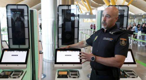 Pasaportlarda yeni dönem başlıyor! Avrupa’ya girişte her şey değişiyor: EES sistemi nedir, kimleri kapsıyor?