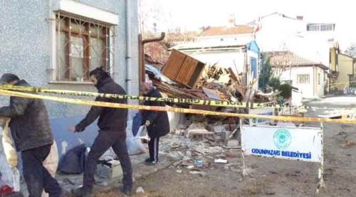 Patlamada ekmek tekneleri yıkıldı! Zararlarının karşılanmasını istiyorlar...