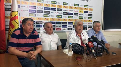 Pazar günü takım toplanıyor