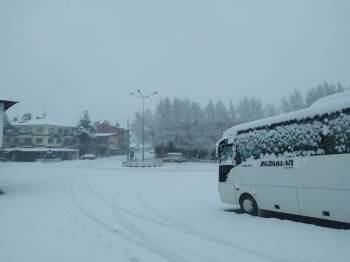 Pazarlar’Da Kar Sevinci
