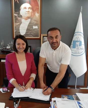 Pazaryeri Belediyesi’Nden Çalışanlarına Bin 500 Lira Seyyanen Zam
