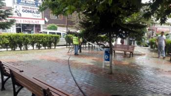 Pazaryeri’Nde Cadde Ve Sokaklar Her Gün Temizleniyor
