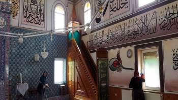 Pazaryeri’Nde Camiler Bayrama Hazırlanıyor
