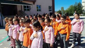 Pazaryeri’Nde İlköğretim Haftası Kutlandı
