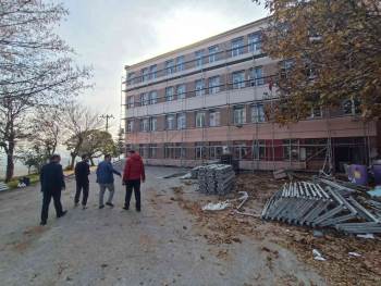 Pazaryeri’Nde Ki Okulda Güçlendirme Tadilatı
