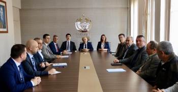 Pazaryeri’Nde Şerbetçi Otu Fiyatları Belirlendi
