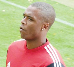 PELE, ÜLKESİNE DÖNÜYOR