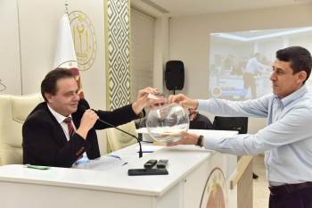 Pelitözü Gölpark’A İçkili Mekan Açıklamasına Karar Verildi
