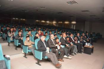 Peygamber Efendimizin Hicretini Anlatan ‘Tay’ Filminin Gösterimi Yapıldı
