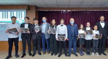 Piyano Resitali Sundular
