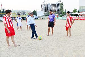 Plaj futbolunda heyecan başladı