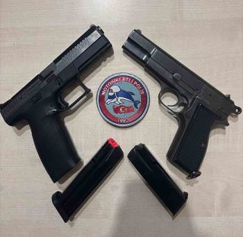 Polis Bir Haftada 20 Ruhsatsız Silah Ele Geçirdi
