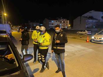 Polis Ekipleri 50 Gündür Uygulama Yapıyor
