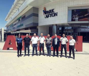 Polis Ekipleri Özel Güvenlik Görevlileri Günü’Nü Kutladı
