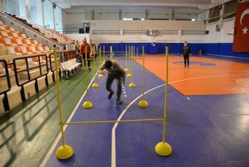 Polis Olmak İçin Haftanın 4 Günü Canla Başla Antrenman Yapıyorlar
