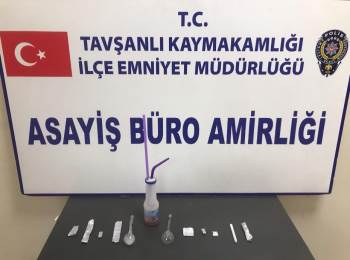 Polis Uyuşturucu Tacirlerine Geçit Vermedi
