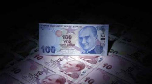 Polisim deyip, tam 1.6 milyon lirasını...