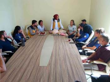 Polislere ‘Temel Yaşam Desteği Eğitimi’ Verildi
