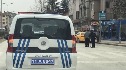 Polisten örnek davranış