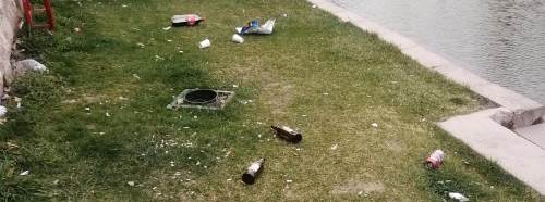 Porsuk Çayı yine çöplüğe döndü: Eskişehirlilerden tepki