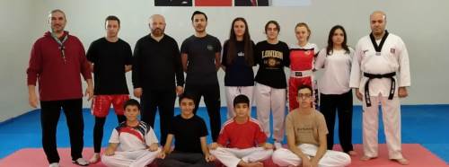 Porsuk Spor Salonu’nda taekwondo ilgisi artıyor