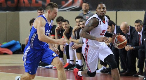 Potada da yüzümüz gülemedi! 85 - 71