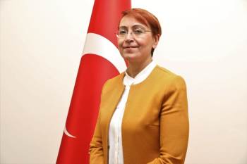 Prof. Dr. Duygu Perçin: "Çin Aşısı Değerli Bir Aşı"
