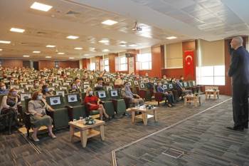 Protokol Uzmanı İhsan Ataöv: "Kurum Kimliği Şahıstan Önce Gelir"
