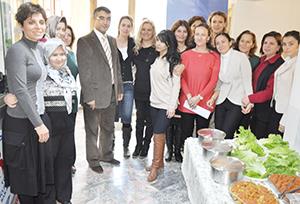 Spor yapan bayanlara kahvaltı jesti