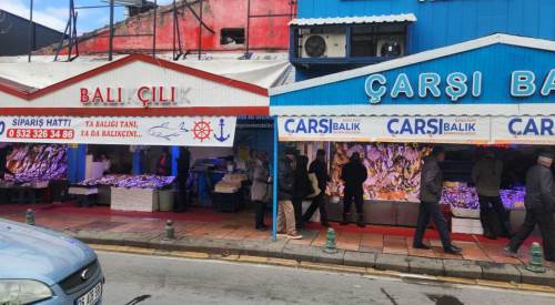 Ramazan ayı ile birlikte balık tezgahları sessizliğe büründü