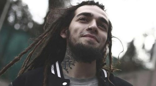 Rapçi Ezhel beraat etti