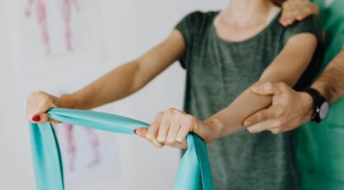 Rehabilitasyon Nedir? Sağlık Alanındaki Önemi ve Uygulamaları