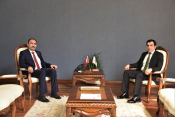 Rektör Beydemir, Abdullah Ay’I Ağırladı
