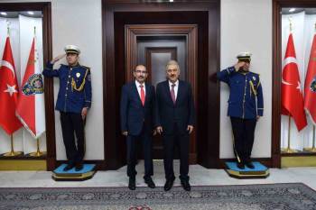 Rektör Beydemir, Emniyet Genel Müdürü Ayyıldız İle Bir Araya Geldi
