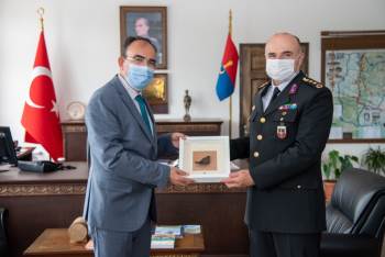 Rektör Beydemir’Den Bilecik İl Jandarma Komutanlığı’Na Ziyaret
