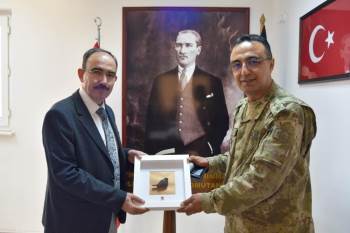 Rektör Beydemir’Den Bozüyük Garnizon Komutanı Yüzbaşı İnanç’A Ziyaret
