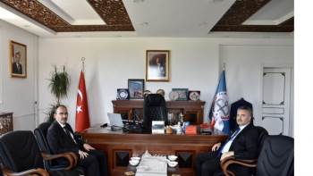 Rektör Beydemir’Den İl Müdür Çelik’E Ziyaret
