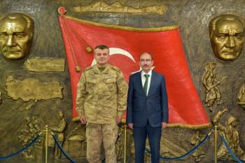 Rektör Beydemir’Den Tuğgeneral Ertekin İle Bir Araya Geldi
