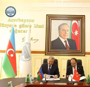 Rektör Beydemir’İn Azerbaycan Temasları
