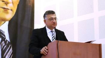 Rektör Kızıltoprak’Tan Altıntaş Myo’Da İlk Ders
