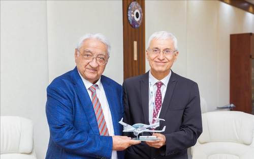 Rektör Özcan ISUDEF’24 sempozyumuna Honorary Chair olarak katıldı