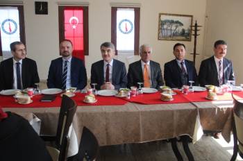 Rektör Prof. Dr. Kazım Uysal: "Dpü, Türkiye’Nin Sürekli Büyüyen Üniversiteleri Arasında"
